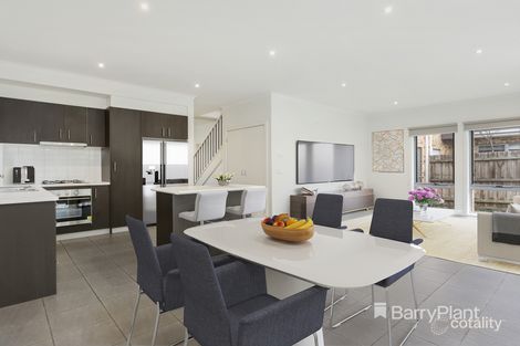 Property photo of 18 Seacrest Place Mount Martha VIC 3934