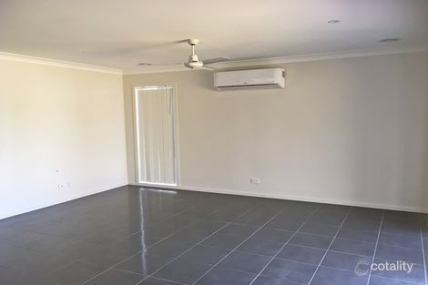 Property photo of 25 Aspect Drive Doreen VIC 3754