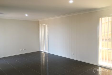 Property photo of 25 Aspect Drive Doreen VIC 3754