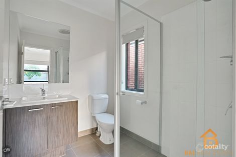 Property photo of 7 Isdell Street Tarneit VIC 3029