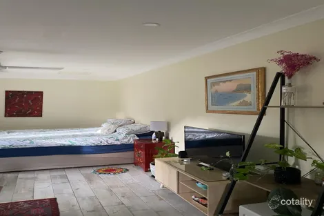 9 Gaywood St, Wynnum West, QLD 4178