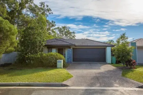 Property photo of 13 Labassa Avenue Pimpama QLD 4209