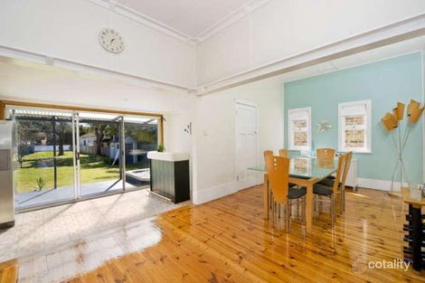 Property photo of 32 Lisle Street Narrabeen NSW 2101