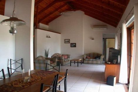 Property photo of 8 Chiltern Court Rochedale South QLD 4123
