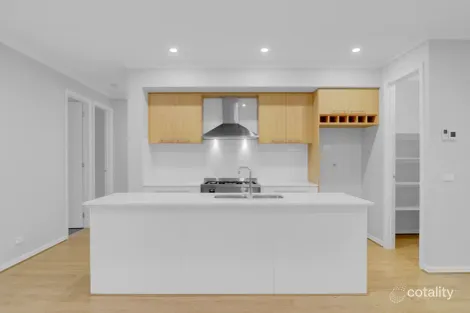Property photo of 15 Ambassador Crescent Point Cook VIC 3030
