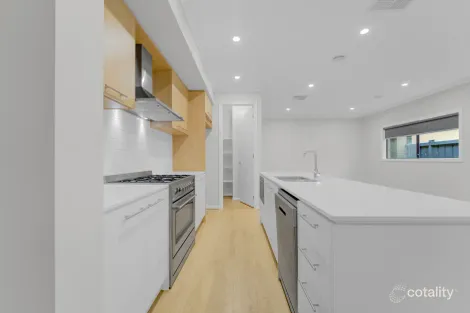 Property photo of 15 Ambassador Crescent Point Cook VIC 3030