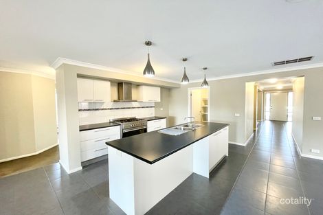 Property photo of 10 Amelia Place Harkness VIC 3337