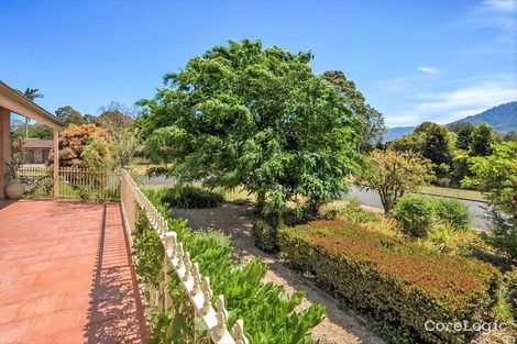 Property photo of 1 Wilari Close Bomaderry NSW 2541