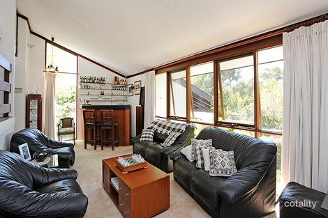 Property photo of 7 Johnson Place Karabar NSW 2620