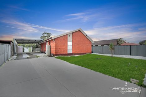 4 Wallara Dr, Kings Park, VIC 3021