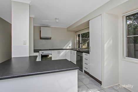 Property photo of 3 Rorymor Court Highland Park QLD 4211