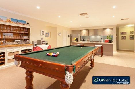 Property photo of 44 Jamieson Way Berwick VIC 3806