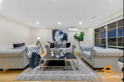 Property photo of 2 Rainone Place Tarneit VIC 3029