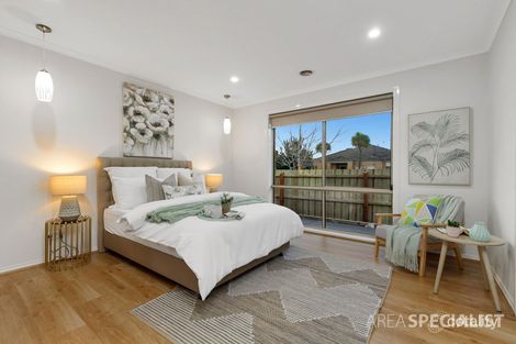 Property photo of 1 Athena Court Cranbourne VIC 3977