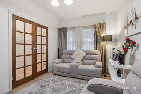 Property photo of 5 Pillie Crescent Mawson Lakes SA 5095
