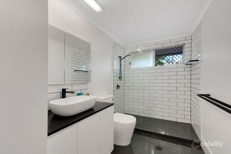 1/528 Varley St, Yorkeys Knob, QLD 4878