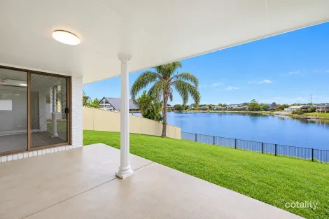 86 Honeyeater Dr, Burleigh Waters, QLD 4220