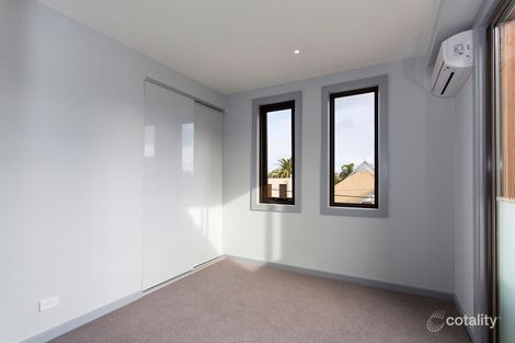 Property photo of 7/11 Railway Crescent Hampton VIC 3188