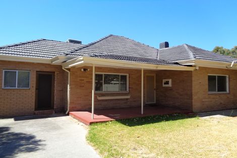 5 Clifton St, Maddington, WA 6109