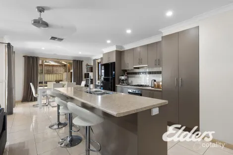 Property photo of 15 Leah Drive Yarrawonga VIC 3730