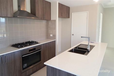Property photo of 4 Basil Loop Treeby WA 6164