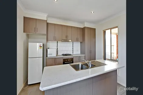 Property photo of 1/88 Conquest Drive Werribee VIC 3030
