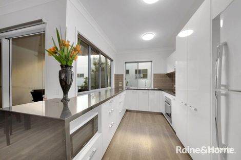 Property photo of 16/7 View Street West Gladstone QLD 4680