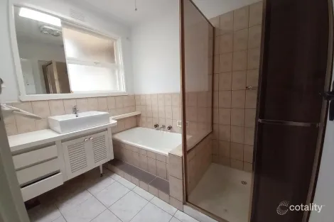 Property photo of 13 Fairway Avenue Hoppers Crossing VIC 3029