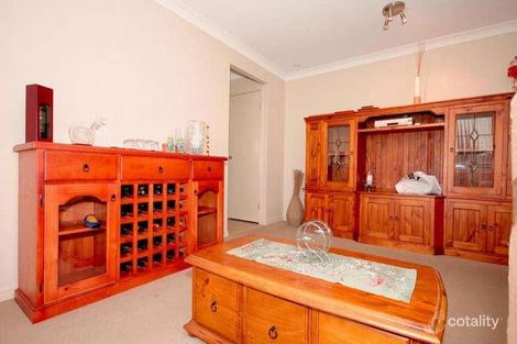 Property photo of 5 Piccadilly Place Forest Lake QLD 4078