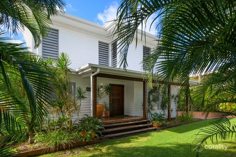17 Bombala Cres, Rainbow Beach, QLD 4581