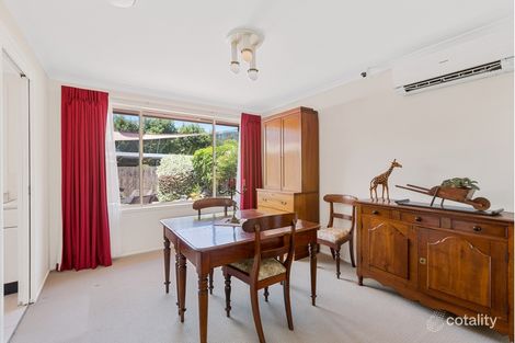 Property photo of 11 Lara Close Ourimbah NSW 2258