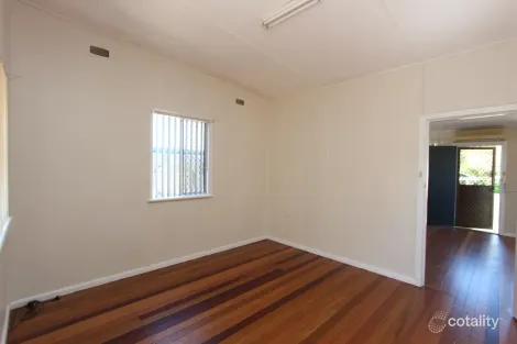 Property photo of 28 Eames Avenue North Haven NSW 2443