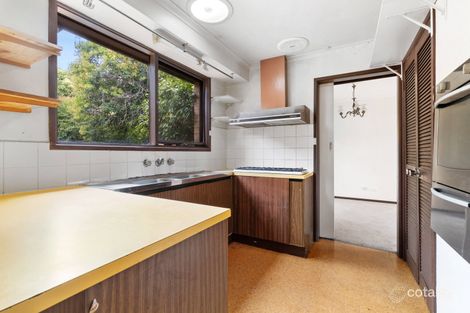 Property photo of 50 Phoenix Drive Wheelers Hill VIC 3150