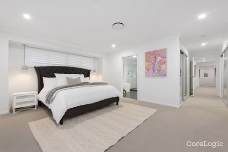 Property photo of 33 Dressage Place Fig Tree Pocket QLD 4069