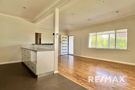 Property photo of 13 Ceduna Street Mount Austin NSW 2650