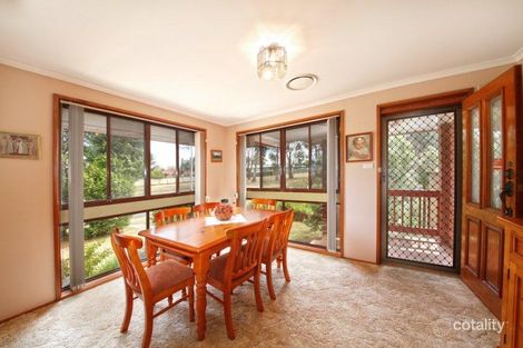 Property photo of 18 Groundsel Avenue Macquarie Fields NSW 2564