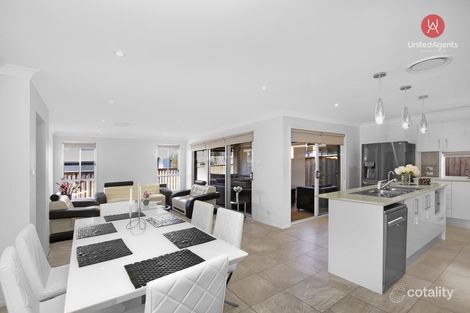 Property photo of 11 Greystanes Way Carnes Hill NSW 2171