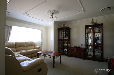 Property photo of 1/2 Paulene Crescent Kearneys Spring QLD 4350