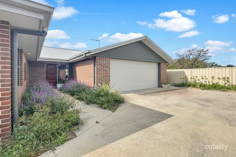 2/18 Mccrossin St, Uralla, NSW 2358