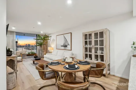 2504/4 Wahroonga Pl, Surfers Paradise, QLD 4217