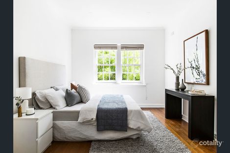 Property photo of 4/551 Toorak Road Toorak VIC 3142