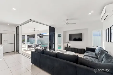 Property photo of 7 Enclave Bend Earlville QLD 4870