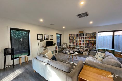 Property photo of 25 Golden Wattle Drive Mount Duneed VIC 3217
