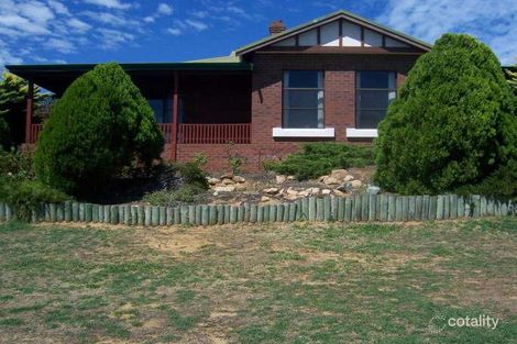 Property photo of 1 Callaway Crescent Kardinya WA 6163