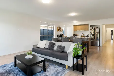 Property photo of 4 Kenn Road Blakeview SA 5114