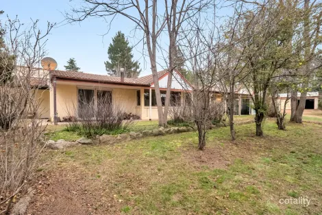 32 Stones Rd, Cootralantra, NSW 2628