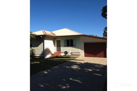 30 Dutton St, Walkerston, QLD 4751