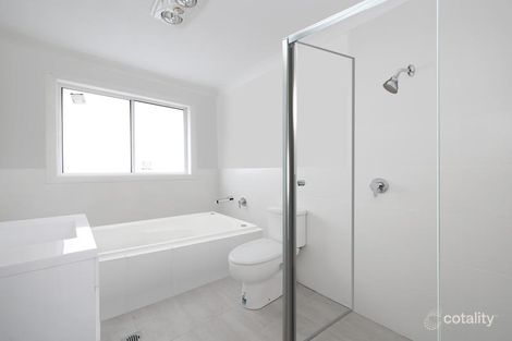 Property photo of 1/262 Newbridge Road Moorebank NSW 2170