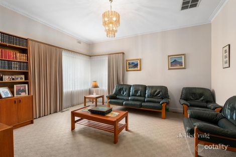 Property photo of 6 Molden Street Bentleigh East VIC 3165