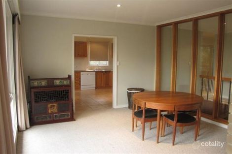 Property photo of 31 Summit Crescent Ringwood North VIC 3134